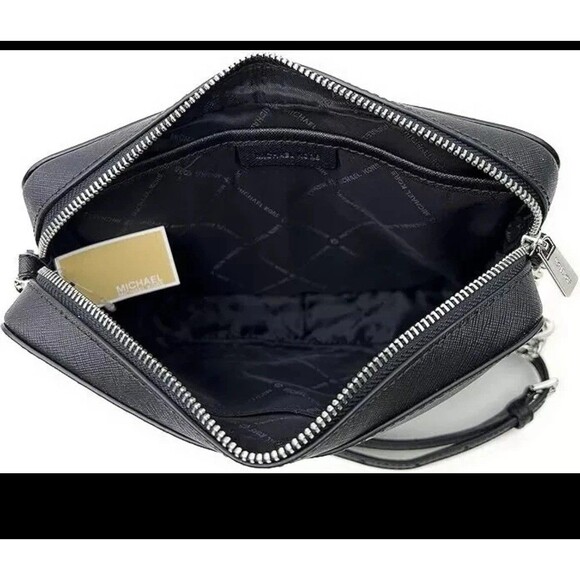 Michael Kors Women's Black Jet Set EW Leather Large Crossbody (32S4STVC3L) - NWT - Picture 3 of 5